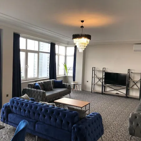 Enormous Duplex Flat On Main Street, Great View Istanboel
