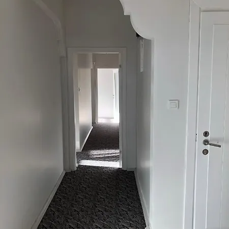 Enormous Duplex Flat On Main Street, Great View Appartement Istanboel